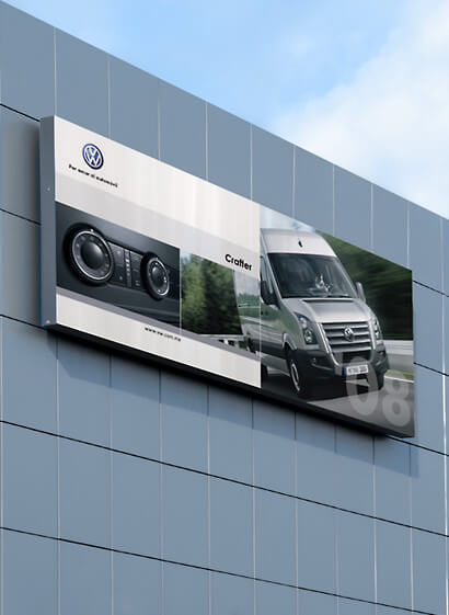 crafter_volkswagen_billboard_ insignia multimedia